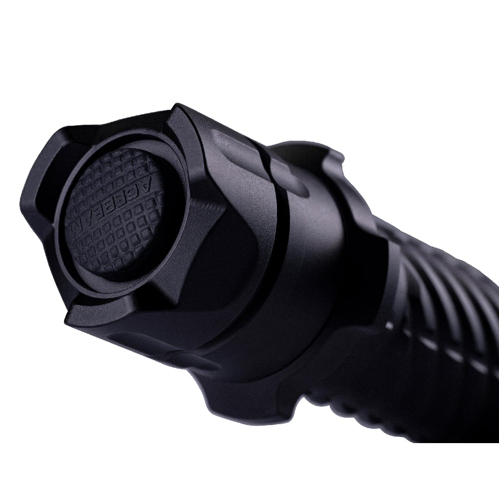 Powerful long-distance flashlight, adopts ergonomic design with top ...